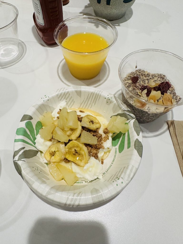 【写真：実際に食べた朝食】